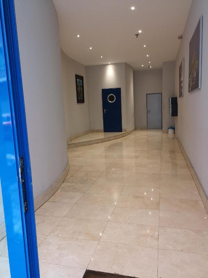 Suite Bilbao Arena Con Plaza De Garaje المظهر الخارجي الصورة