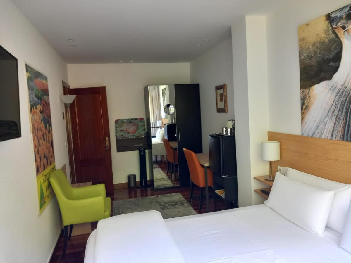 Suite Bilbao Arena Con Plaza De Garaje المظهر الخارجي الصورة